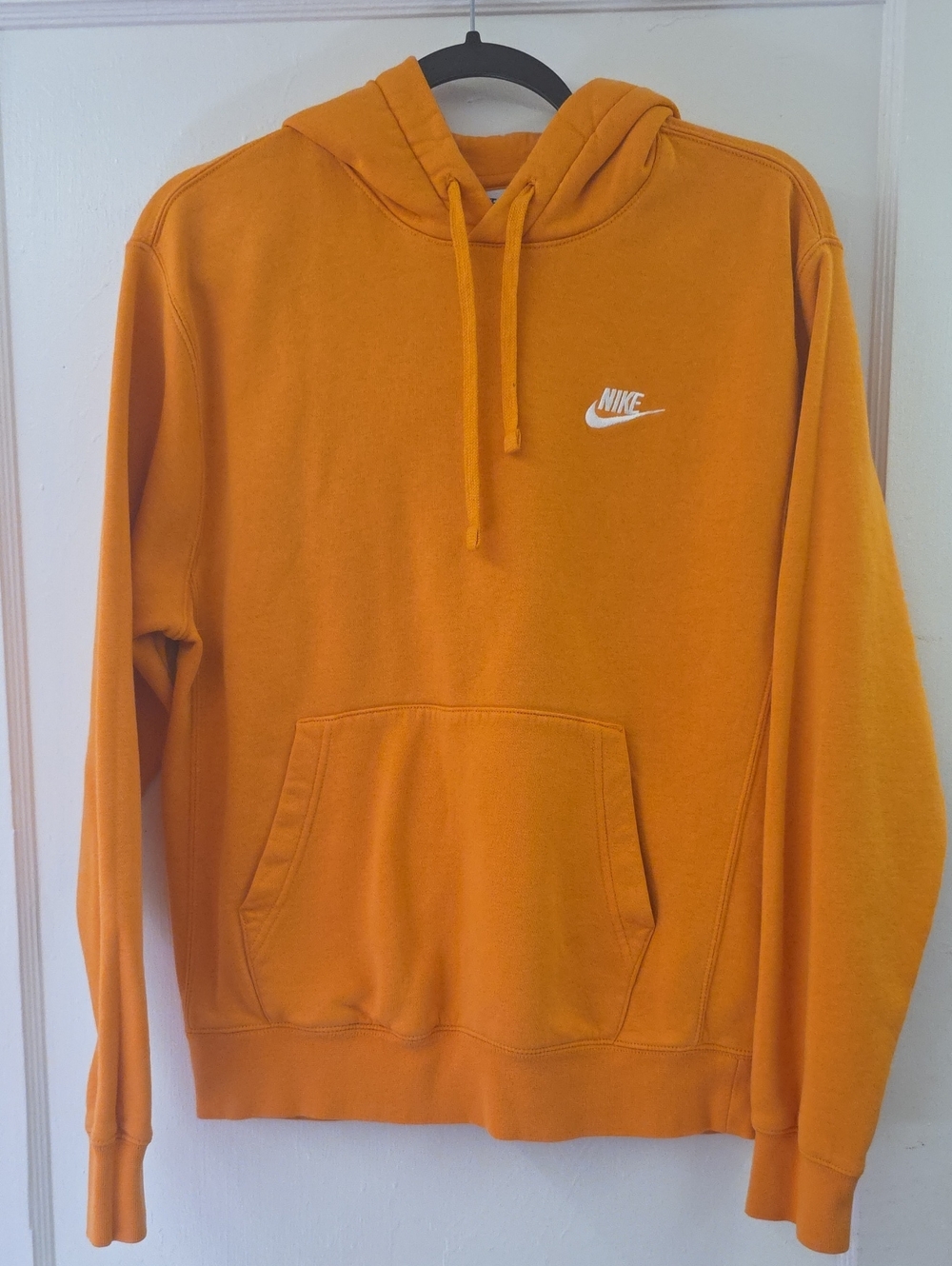 Nike Sportswear Club Fleece Pullover Hoodie Orange Trance Men's Small BV2654-886 - Picture 2 of 8